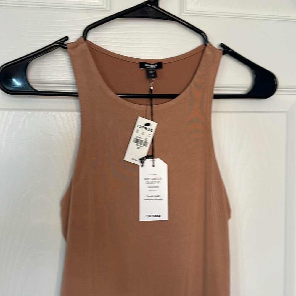 Express Body Contour Collection - Picture 2 of 3